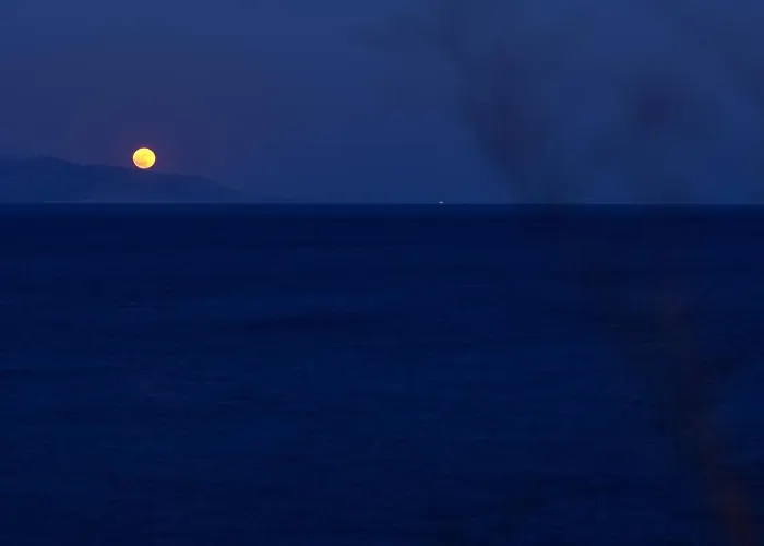 Etherio Iii * Πίσω Λιβάδι